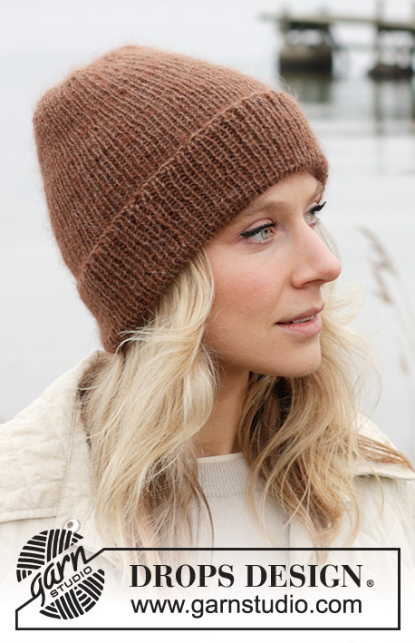 Hot Cocoa Hat / DROPS 242-31 - Free knitting patterns by DROPS Design