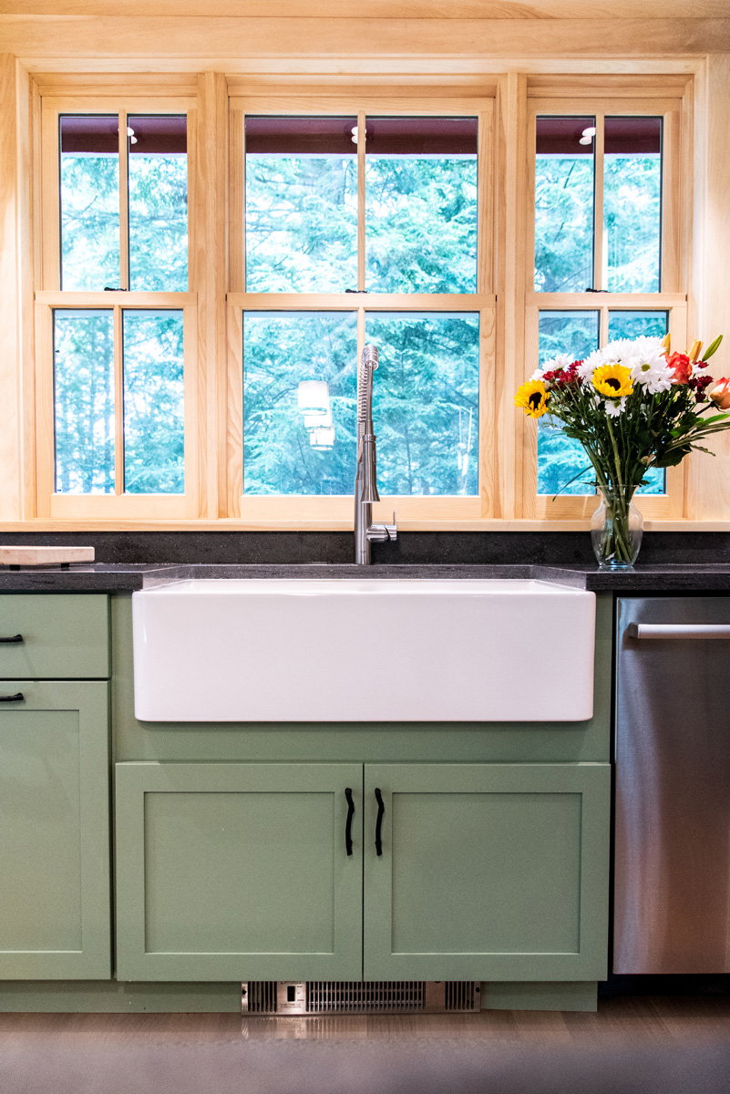 FINISH 1X4 PINE D4S HDF148-16D4SEWP | Finish | Hancock Lumber Shop