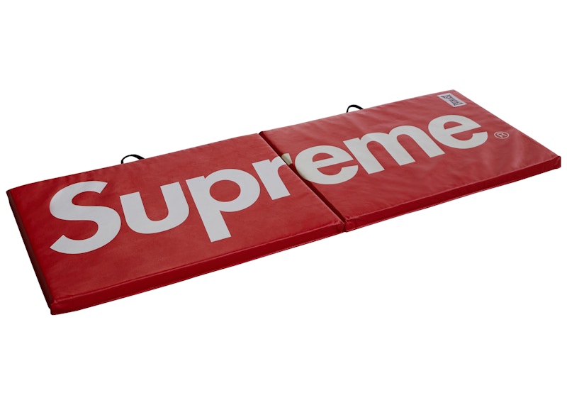 Supreme Everlast Folding Exercise Mat Red - FW17 - US