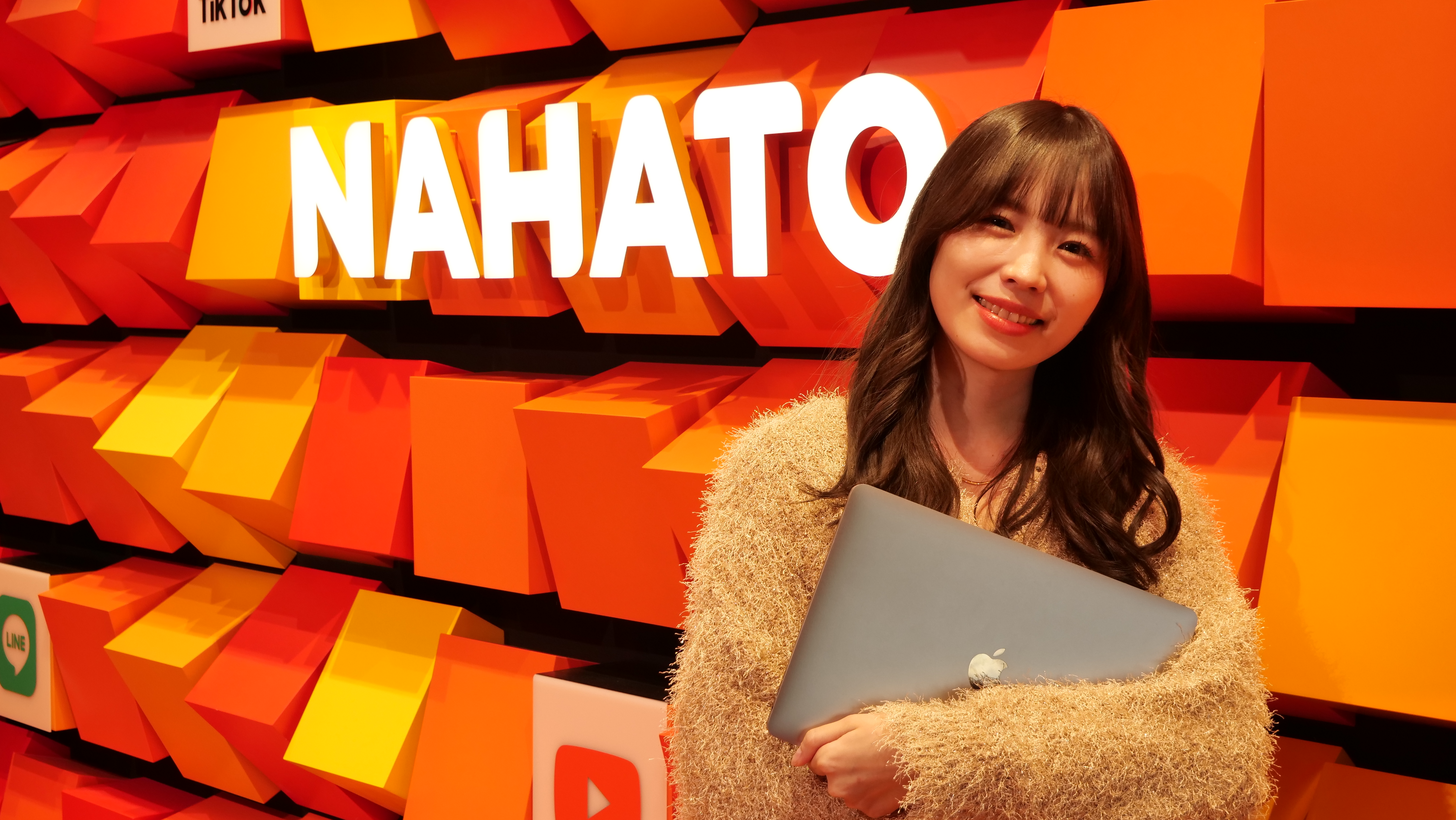 社員インタビュー】入社1年目で5社のSNSアカウント運用代行を可能に