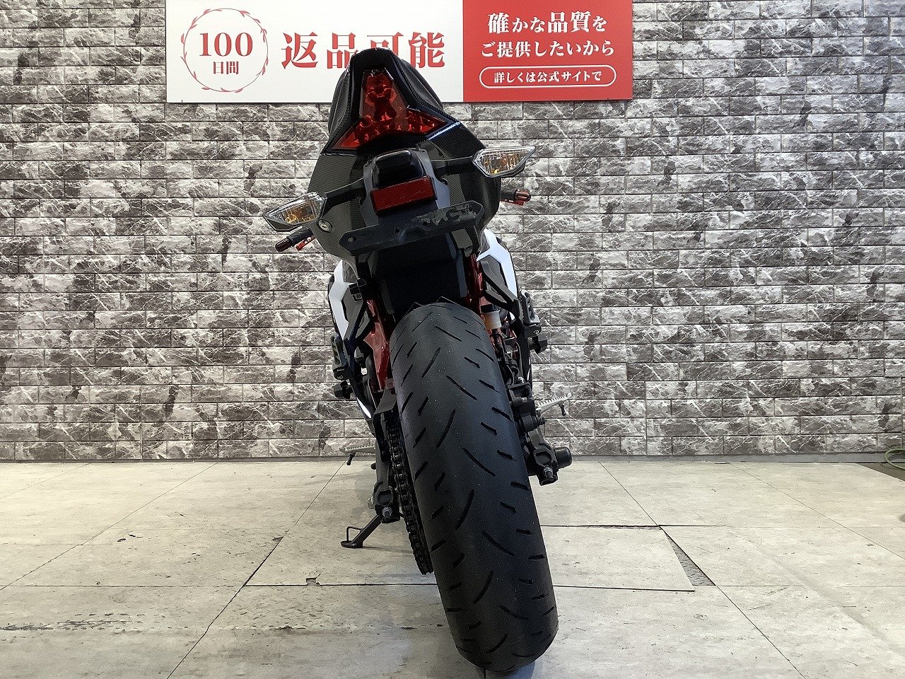 24761088.jpg?resize=600,450,ffffff