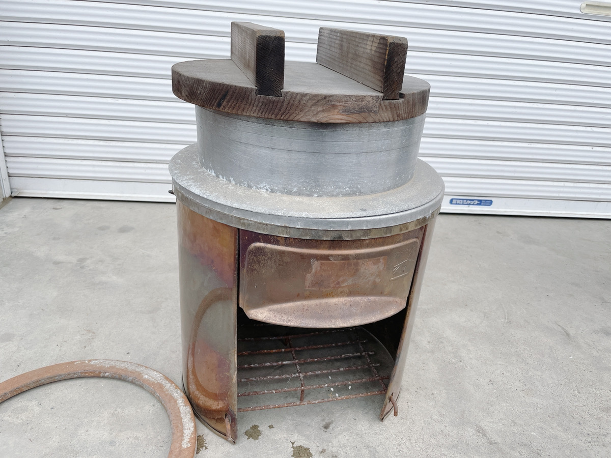 2こセット 羽釜 釜戸 昭和レトロ 古道具 古民具 2こセット 羽釜 釜戸