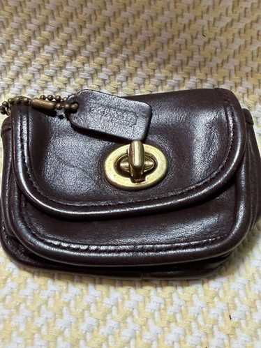 Vintage coach key fob - Gem