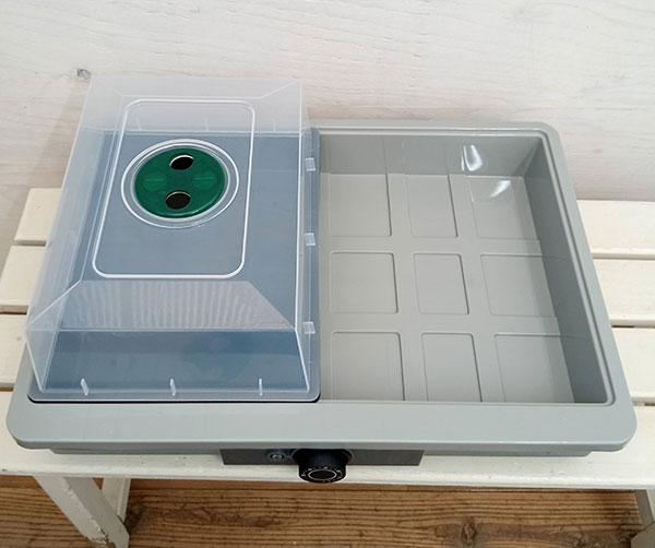 園芸ネット本店｜[送料無料]家庭用発芽育苗器：愛菜花（あいさいか