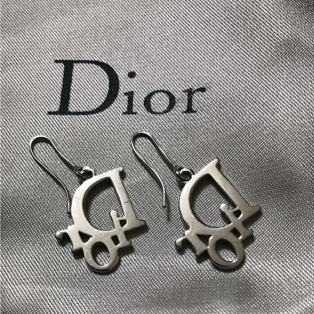 Christian Dior - Christian Dior ロゴピアス ラインストーンの通販 by