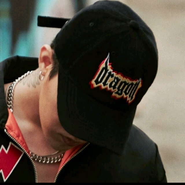 8seconds - g-dragon着用 gdコラボ ドラゴン刺繍キャップ ブラックの