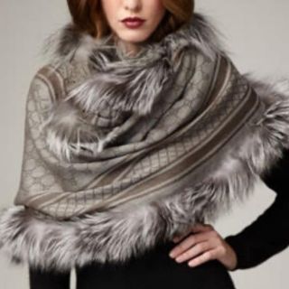 GUCCI（ファー ・ ストール/パシュミナ）のフリマアイテム一覧