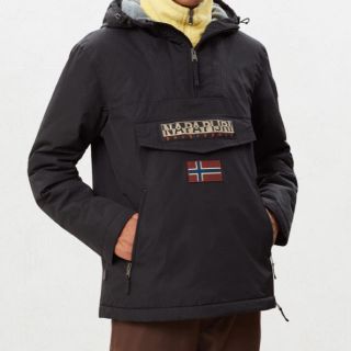 NAPAPIJRI（マウンテンパーカー）のフリマアイテム一覧