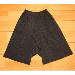 PLEATS PLEASE ISSEY MIYAKE（サルエルパンツ ・ ブラック/黒色系）の