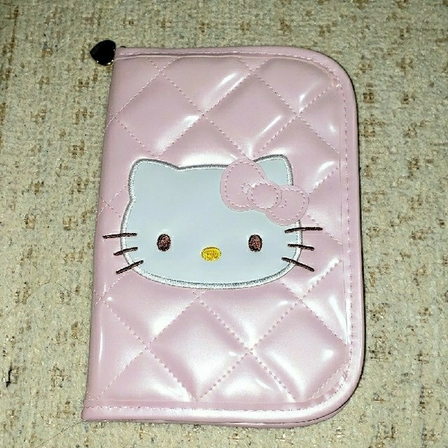 サンリオ - レア品！ハローキティ 可愛い母子手帳ケース♪の通販 by