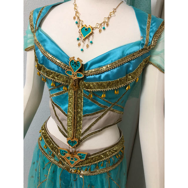 新品未使用☆*。 日本未使用 実写版 ジャスミン 豪華版 ドレス フル