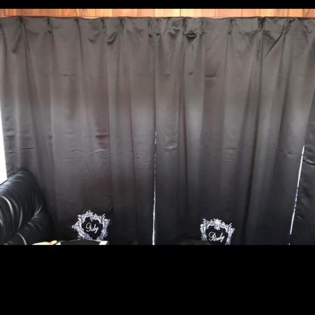 Rady - Rady フリルカーテンの通販 by MKショップ｜レディーならラクマ