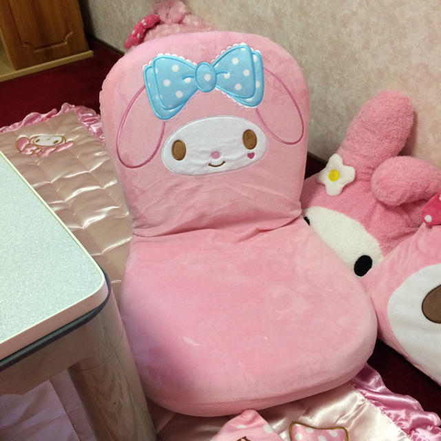 ♡マイメロ 座椅子♡の通販 by 🐻｜ラクマ