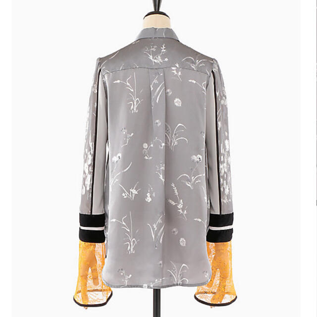 mame - ☆mame kurogouchi完売フラワープリントシャツ☆グレー☆新品未