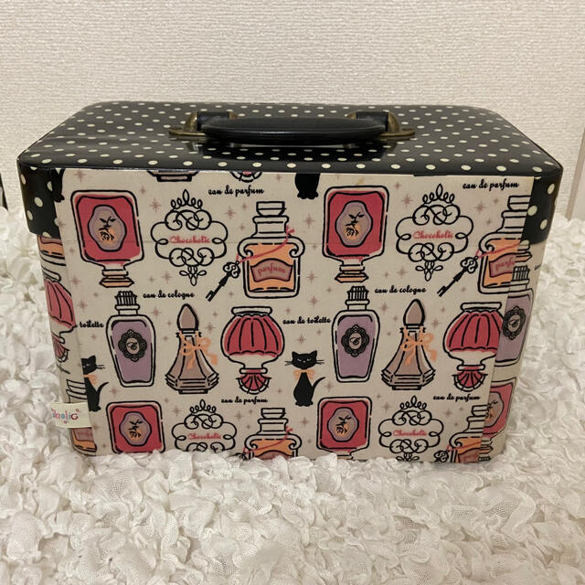 CHOCOHOLIC - チョコホリック メイクボックスの通販 by