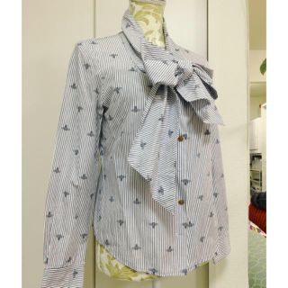 Vivienne Westwood（シャツ/ブラウス(長袖/七分)）のフリマアイテム一覧