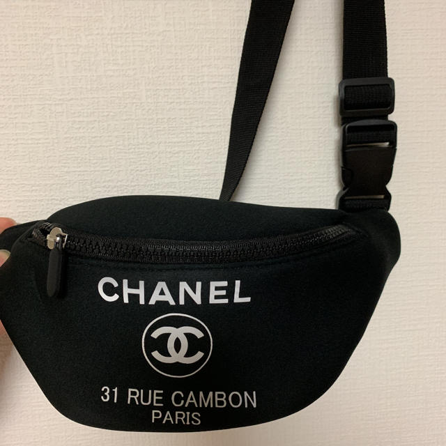 CHANEL - CHANEL ボディバックの通販 by ピノ's shop｜シャネルならラクマ