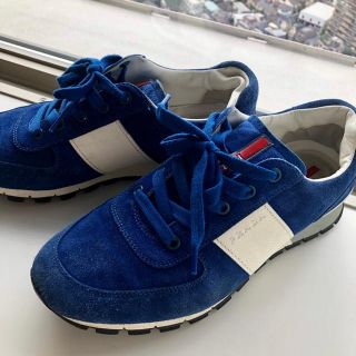 PRADA（スニーカー ・ ブルー・ネイビー/青色系）のフリマアイテム一覧