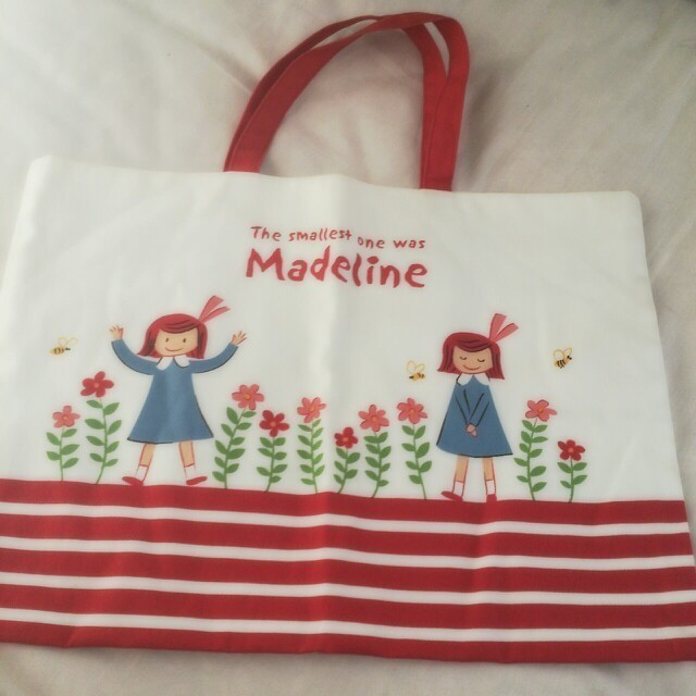 familiar - *マドレーヌちゃんレッスンバッグ*の通販 by *riru shop