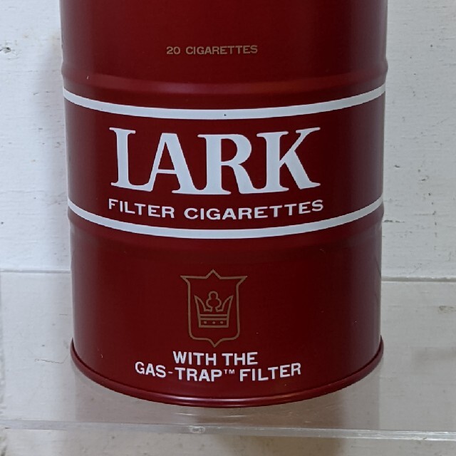 昭和レトロ 赤色 Larkラーク灰皿缶 未使用品 当時物の通販 by ミックス