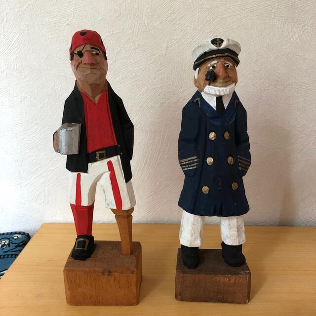 木彫り マドロス人形2体 船長✳︎海賊の通販 by ruru_gin's shop｜ラクマ