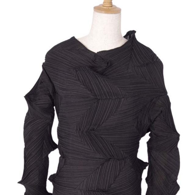 ISSEY MIYAKE - 美品 イッセイミヤケ ISSEY MIYAKE WHITE LABEL シャツ