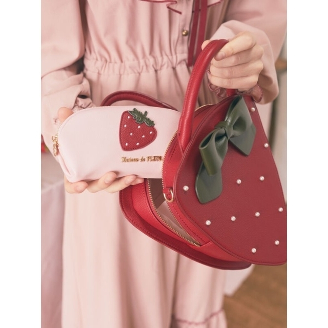 Maison de FLEUR - 【新品】Maison de FLEUR イチゴショルダーバッグの