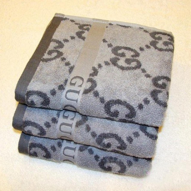GUCCI - 絶対正規グッチ☆ノベルティフェイスタオルの通販 by 絶対正規