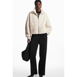 COS（ブルゾン）のフリマアイテム一覧