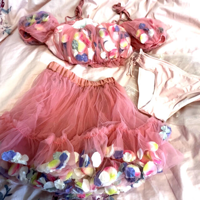 Chuan Pisamai - チュアンピサマイ水着 チュールビキニの通販 by もい