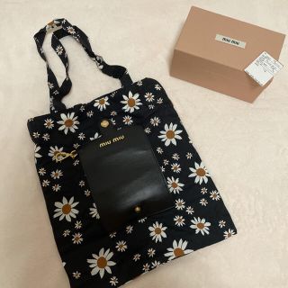 MIU MIU（エコバッグ）のフリマアイテム一覧