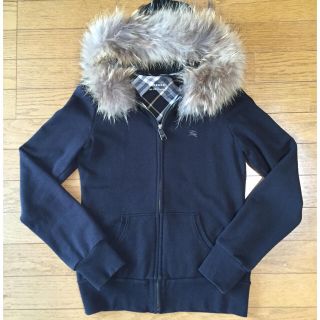 BURBERRY（パーカー）のフリマアイテム一覧