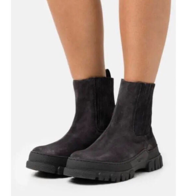 Max Mara - 新品 マックスマーラ サイドゴア ショートブーツ 37 定価