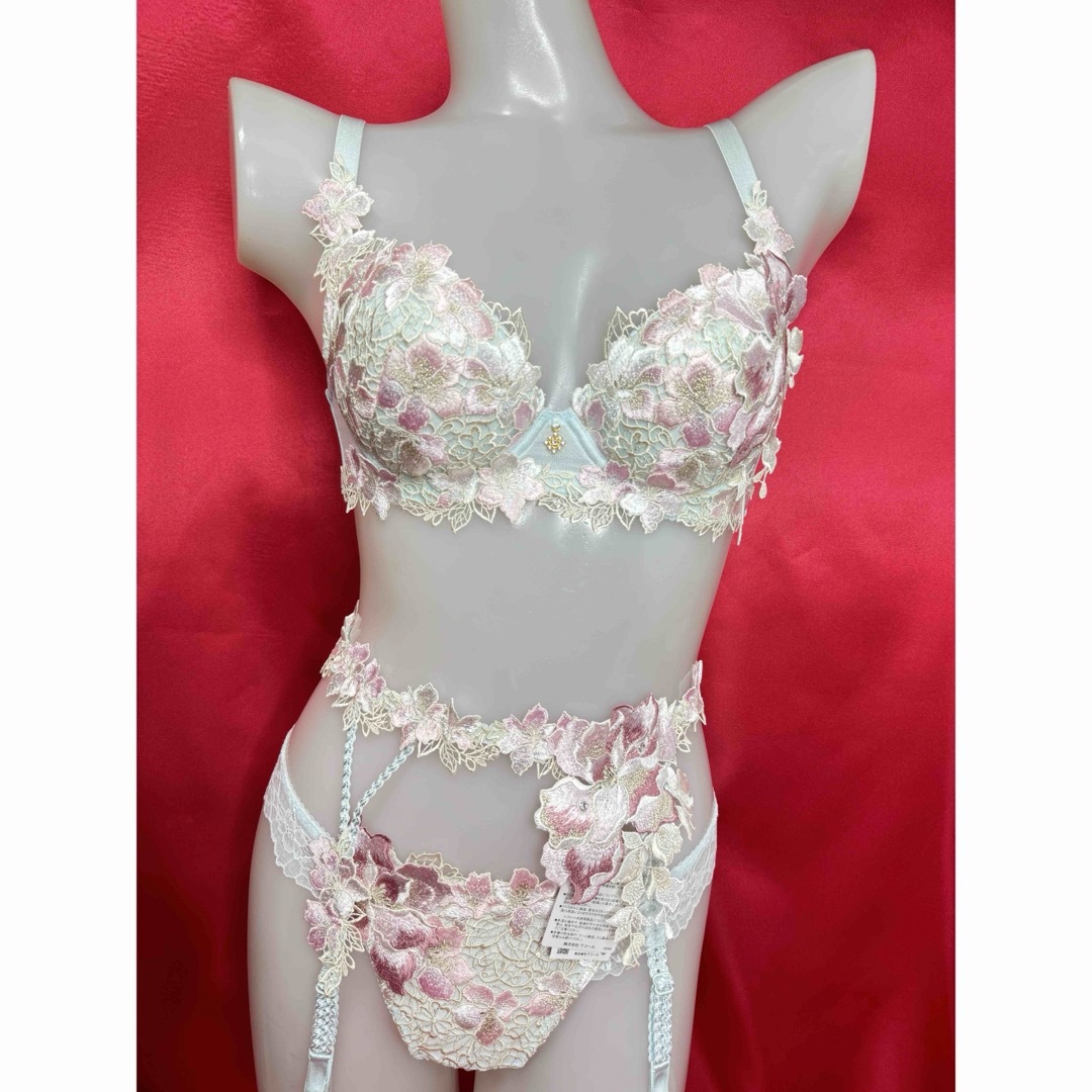 Wacoal - サルート 89グループ 夕顔 D70&M&M SX 店舗限定 プライムの