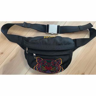 KENZO（ボディーバッグ）のフリマアイテム一覧
