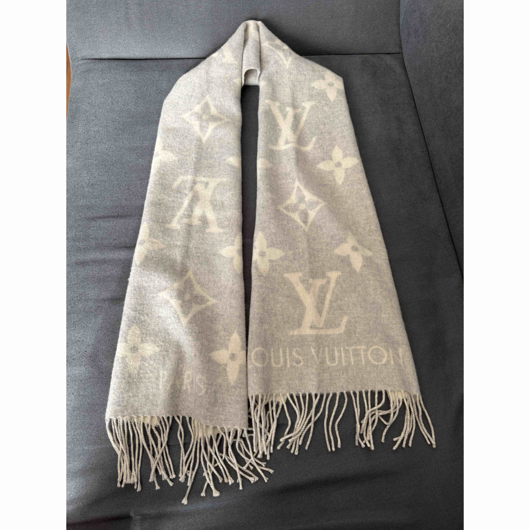 LOUIS VUITTON - ルイヴィトン レイキャビック マフラー グレージュの