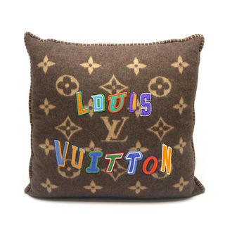 LOUIS VUITTON（クッション）のフリマアイテム一覧