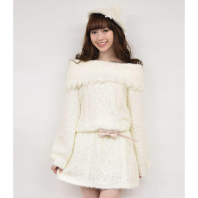 LIZ LISA - LIZLISA♡オフショルニットワンピースの通販 by