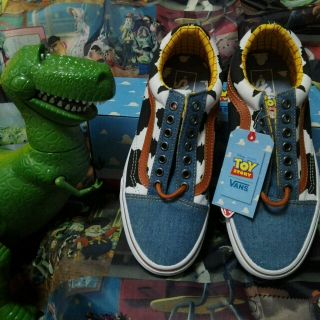 VANSのフリマアイテム一覧