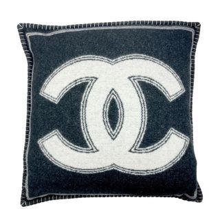 CHANEL（クッション）のフリマアイテム一覧
