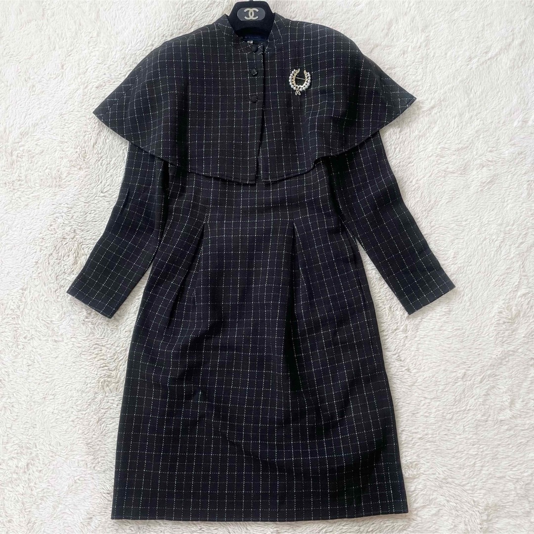 エムズグレイシー⭐︎カタログ掲載タグ付き未使用 ホワイトワンピース