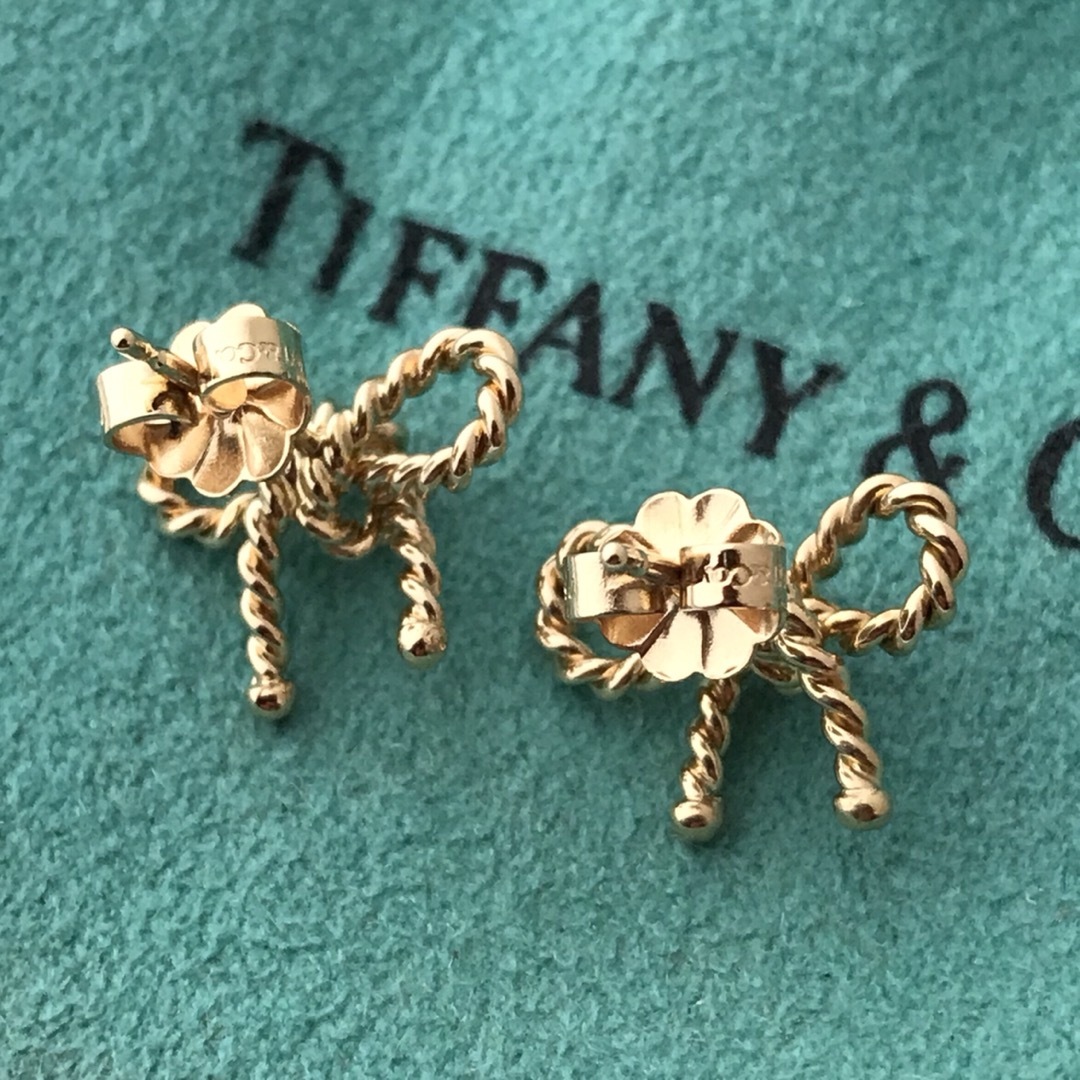 Tiffany & Co. - TIFFANY K18YGツイストリボン ピアス 美品の通販 by