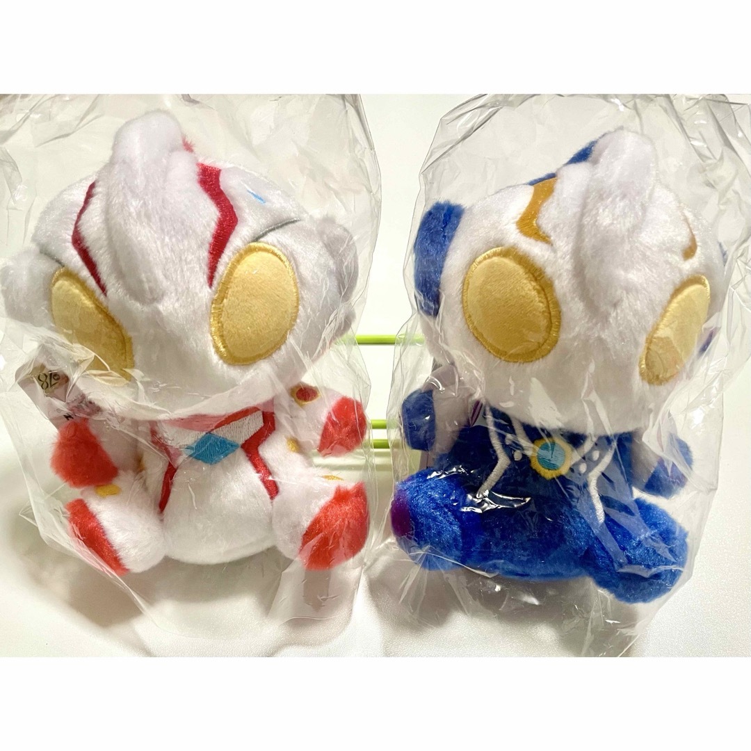 BANDAI - M78ウルトラマン メビウス ヒカリ ふわふわお座りぬいぐるみ