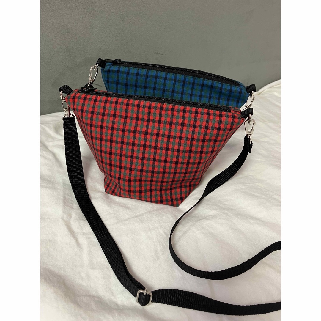 ファミリアチェック 舟形 ポシェット ママバッグ ポーチ の通販 by