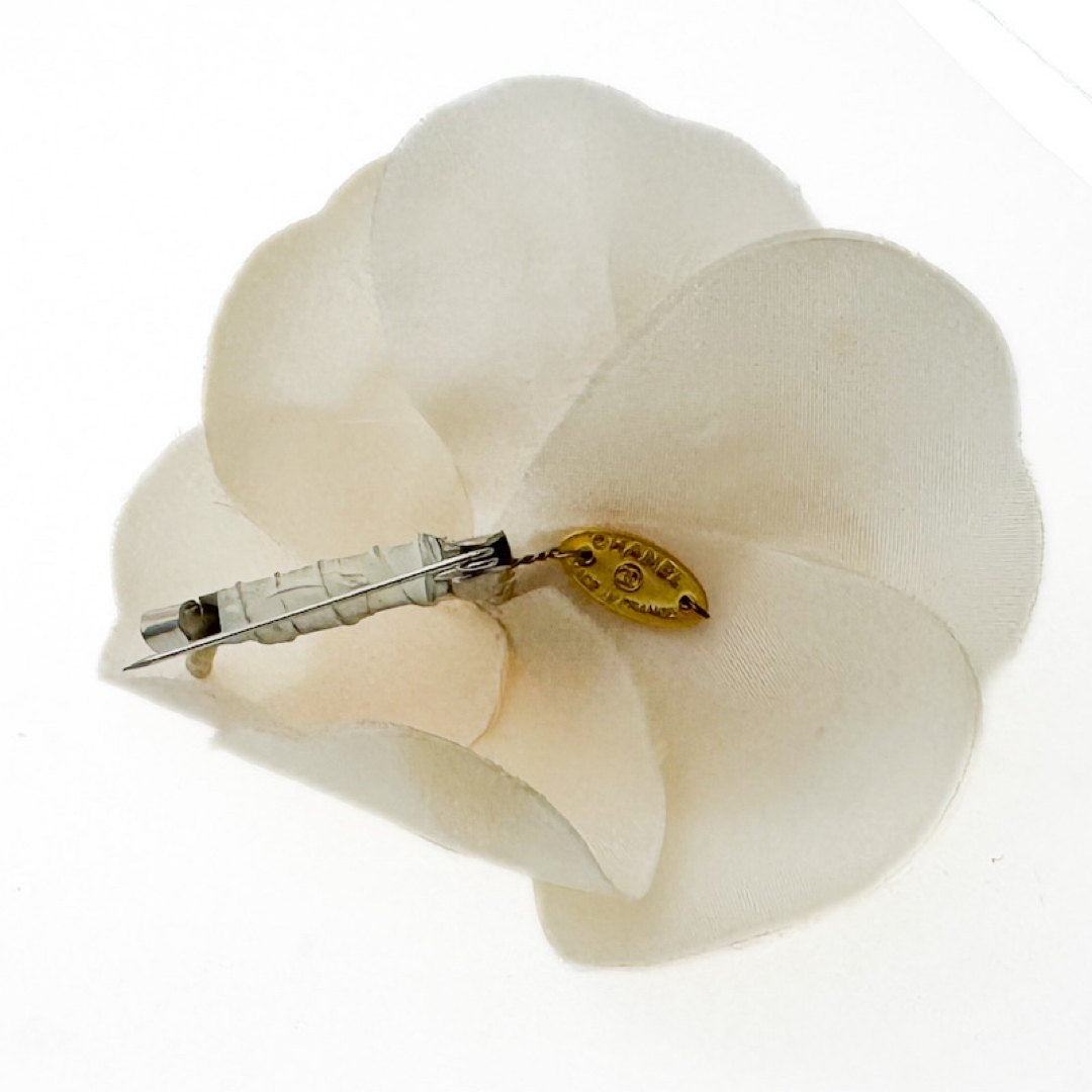 CHANEL - CHANEL カメリア コサージュ お買い得 激安 ブローチ お花