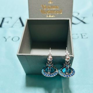 Vivienne Westwood（ピアス ・ ブルー・ネイビー/青色系）のフリマ
