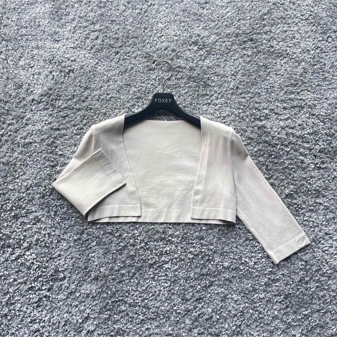 FOXEY - フォクシー 40 アイボリーベージュ系 パーフェクトボレロの