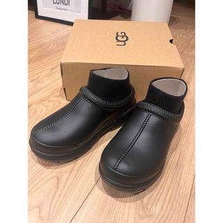 UGG - 【新品・正規品】UGGディスケット♡厚底サンダル US7（24㎝）の
