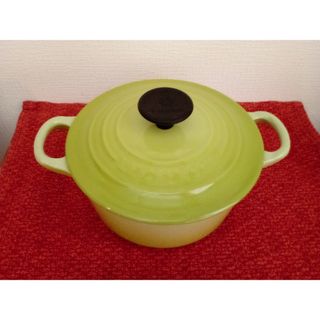 LE CREUSET（鍋/フライパン ・ グリーン・カーキ/緑色系）のフリマ