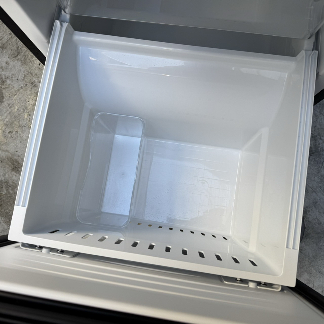 Panasonic - 108⭐️2023年製美品☆パナソニック冷蔵庫 ブラック黒